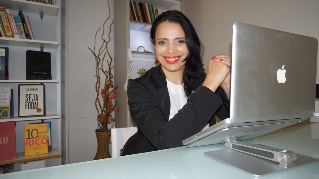 marketing afiliado, mulher, sucesso